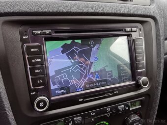ŠKODA Octavia II combi 2.0 TDi 103kW DSG ELEGANCE - 12