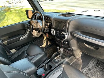 Jeep Wrangler JK 2018 Final Edition V6 benzin EU verze - 12