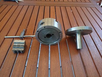 Univerzální sklíčidlo TOS IU 125 4500 / min. - 12