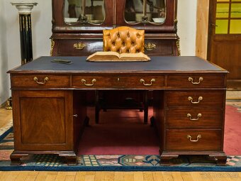 Velký anglický psací stůl. Oboustranný - 12