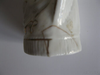 Starožitné malé sošky, starožitný popelník,mísky,anděl 3x - 12