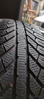 Zimní pneu 215/60/16 - 12