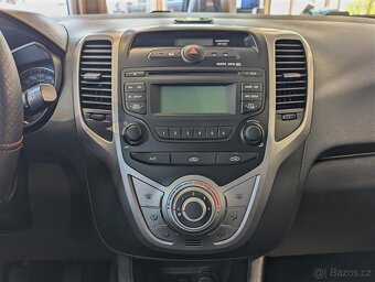 Hyundai ix20 1.4i CVVT + LPG 66kW, PDC, ČR - 12