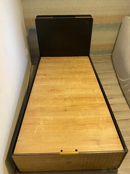 Studentský nábytek - 12