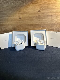 Apple AirPods (3. generace) Lightning nabíjecí pouzdro - 12