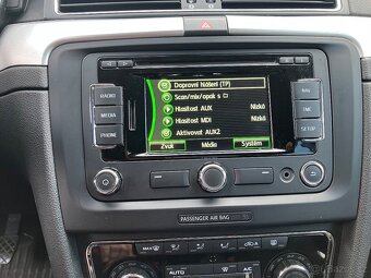 ŠKODA SUPERB-ORIGINÁL NAVIGACE AMUNDSEN+DAB-VČETNĚ BT - 12