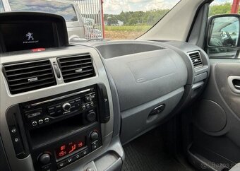 Peugeot Expert 2,0 NEBOURANÝ, NOVÝ ČR, 120kW nafta manuál - 12