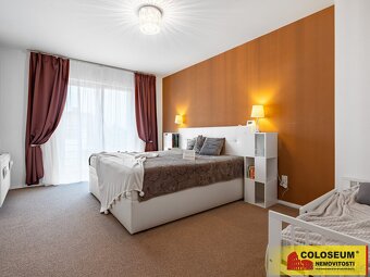 Moravský Krumlov, RD 5+kk, pozemek 760m2, zahrada, bazén - r - 12