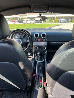 Audi TT 8n - 12