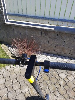Prodám Elektrickou koloběžku Xiaomi Electric Scooter 3 - 12