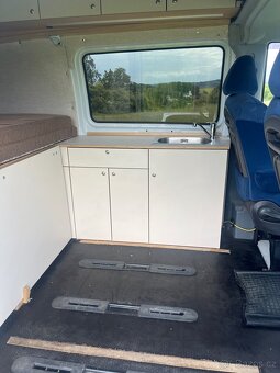Mercedes vito 111 cdi. - 12