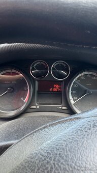 Peugeot 308SW - 12