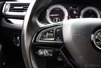 Škoda Superb 2.0 TSI 4x4 L&K DSG - 12