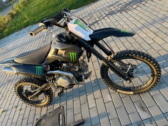 Stomp Z3-140 - 12