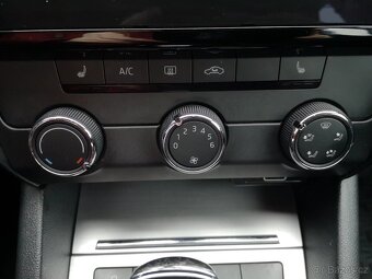 ŠKODA III COMBI /DSG/1.MAJITEL/ČR/PLNÝ SERVIS/NAVIGACE/DPH/ - 12
