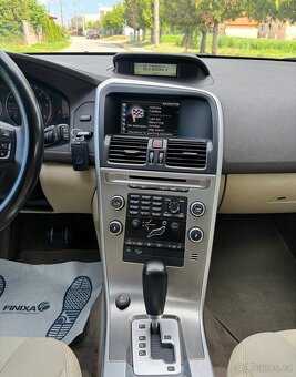 VOLVO XC60 2.4 D3 AWD AT SUMMUM GEARTRONIC - 12