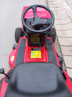 Prodám zahradní traktor Toro 16-38 HXL - 12