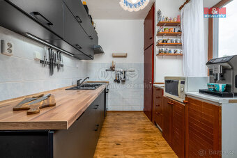 Prodej bytu 2+1, 53 m², Praha, ul. Pod lipami - 12