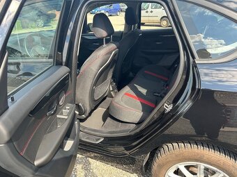 BMW 218D,F245 Active Tourer - 12