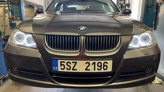BMW e90 330i manuál - 153 tkm - ČTI POPIS - 12