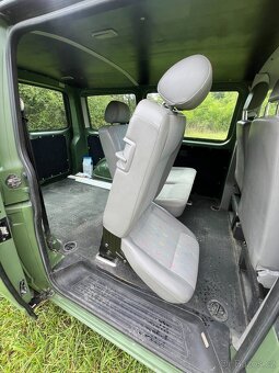 VW Transporter T5 - 12