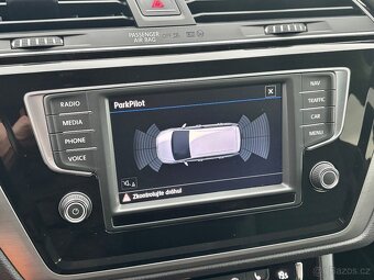Volkswagen Touran 1.4 TSI 110kW ACC r.2016 - 12