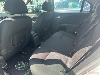 Ford Mondeo B5Y - 12