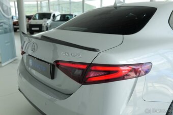 Alfa Romeo Giulia 2.0GME 147kW - 12