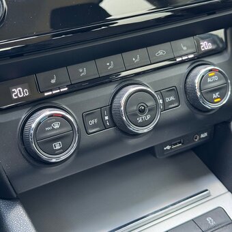 Škoda Octavia 3 1.6 TDI 4x4 prav.servis, nová spojka - 12