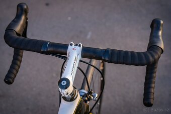Silniční kolo Univega Via Mountain King Carbon - 12