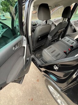 Prodám Volkswagen Tiguan - 12