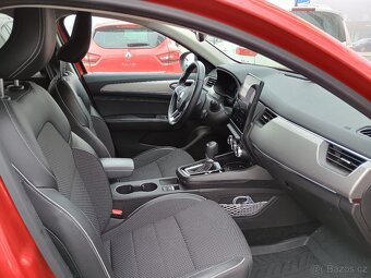 Renault Arkana Intens E-Tech 145 - pěkný stav - 12