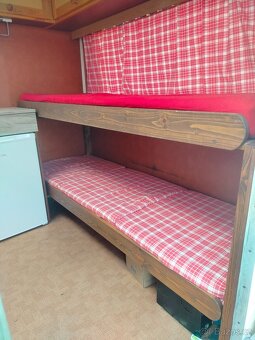 Karavan s palandy - 12