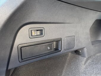 VW Tiguan Allspace 2.0TDI 110kW DSG Head-up Virtual Navi - 12