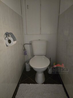 Pronájem bytu 3+1 s lodžii, Opava, ul. Slámova - 12