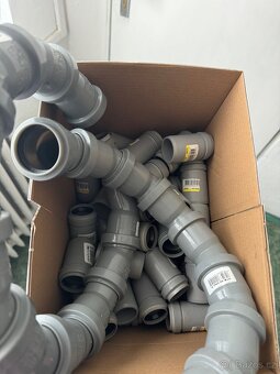 Prodám instalatérský materiál – HTB / HTE / HTEM - 12