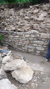 Dobrý den, hledám brigádu - 12