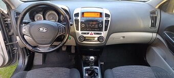Kia cee'd 2008 1,4 16V  LPG , 80kw - 12