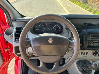 Renault Trafic L2H2 - 6 RYCHLOSTÍ - 100 PS - 12