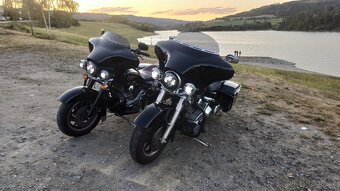 Harley Davidson - 12