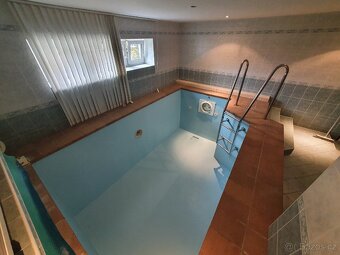 Nástřik sklolaminátu. - 12