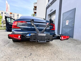 Nosič na tažné na 2 elektrokola s led dynamickými světly - 12
