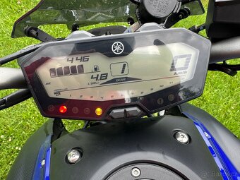 Yamaha MT 07 ABS 55 kw 8 723 km Top stav - 12