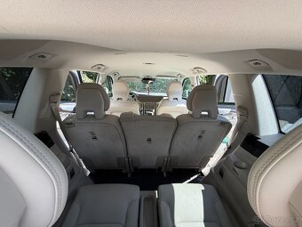 Volvo XC90 7.MÍST AWD B&W 93.000 najeto - 12