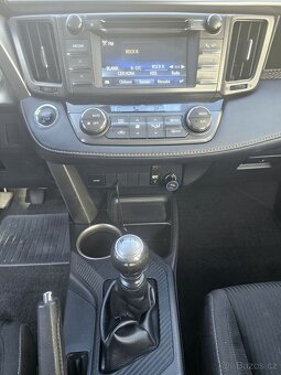 Toyota Rav4, Benzín 2,0 4x4, TZ, vestavba - 12