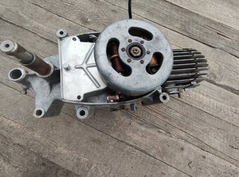 Motor Jawetta - 12