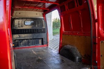 Ford Transit 330M L2H1 / 104 000km / Bez HRDZE / SK AUTO - 12
