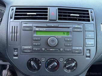Ford C-MAX 1.6 16V, 1. majitelka - 12