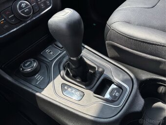 2021 Jeep Cherokee High Altitude 4WD 2.0 - 12