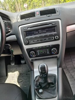Skoda octavia 2 facelift 1.6 tdi 77 kw - 12